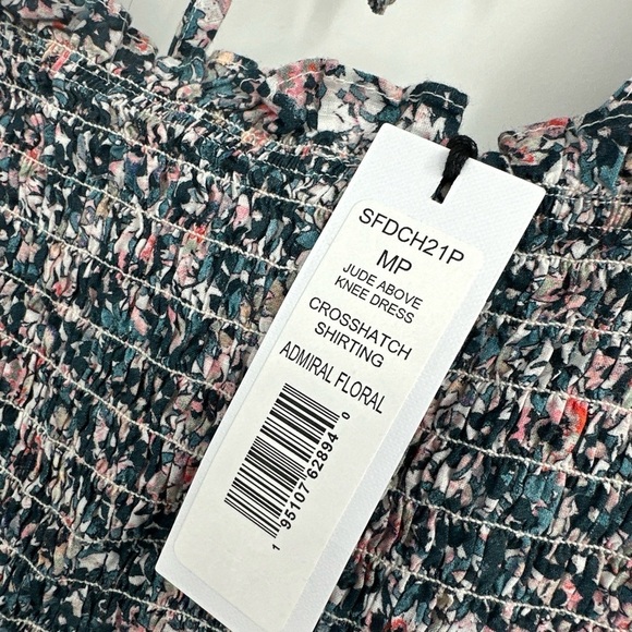 Michael Stars Jude Smocked Dress Size M Petite NWT - Picture 4 of 5